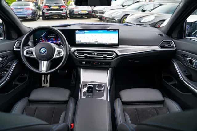 BMW 3-Serie (2023) thumbnail 3