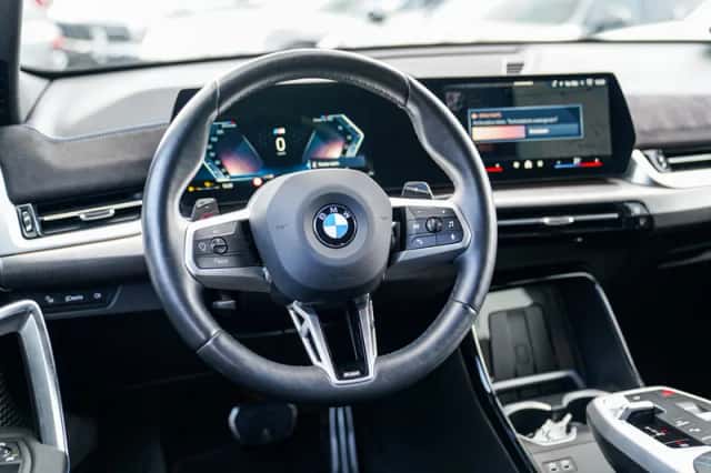 BMW X2 (2025) thumbnail 5
