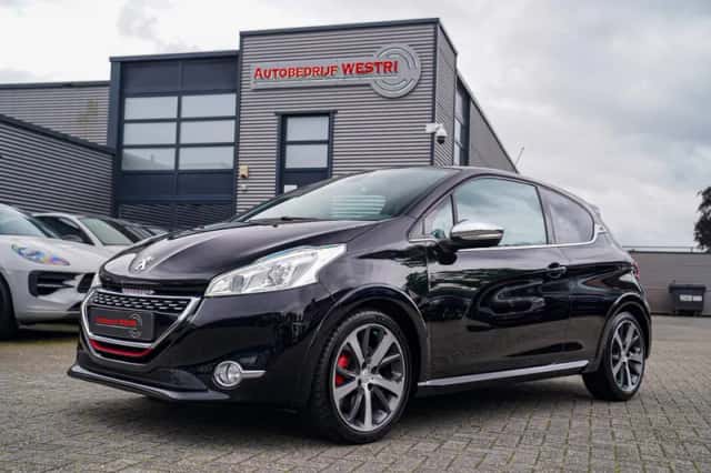 Peugeot 208 (2014) thumbnail 1