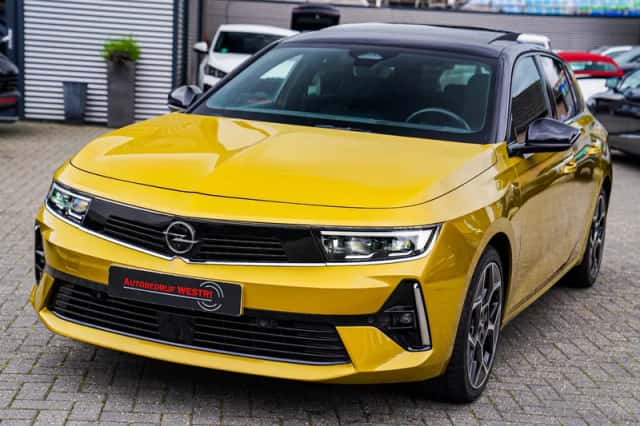 Opel Astra (2022) thumbnail 5
