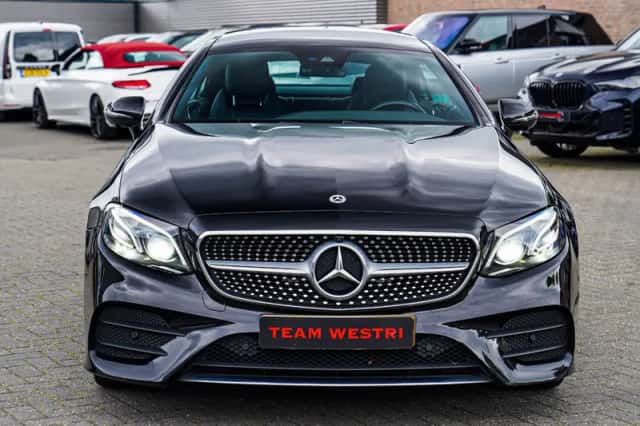 Mercedes-Benz Benz (2019) thumbnail 6