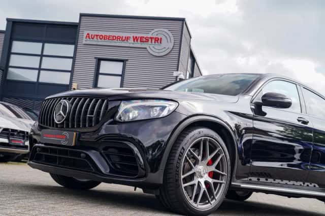 Mercedes-Benz Benz (2018) thumbnail 4