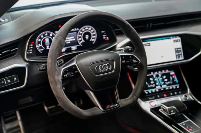 Audi RS6 (2020) thumbnail 2