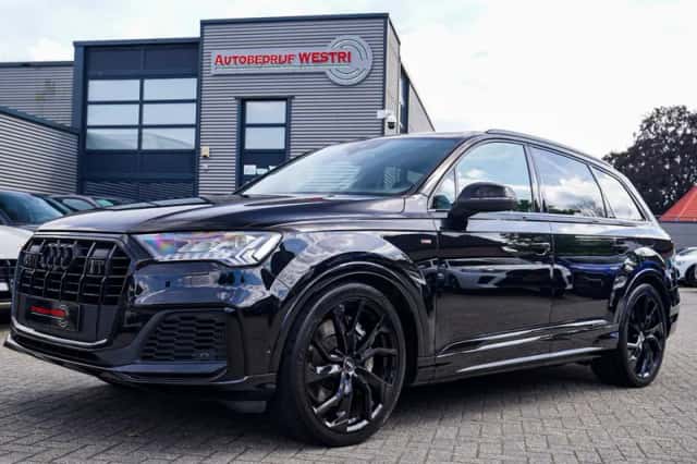 Audi Q7 (2022) thumbnail 1