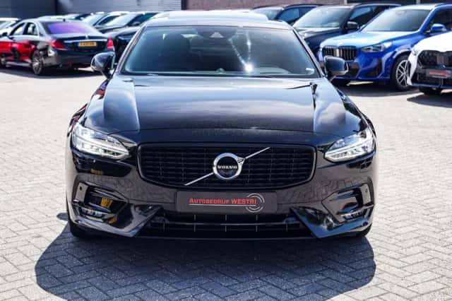 Volvo S90 (2018) thumbnail 4