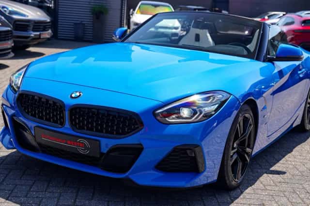 BMW Z4 (2019) thumbnail 3
