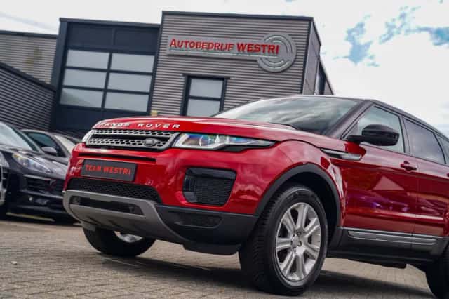 Land Rover Rover (2017) thumbnail 4