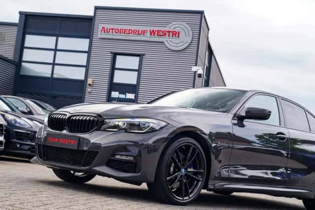 BMW 3-Serie (2022) thumbnail 4