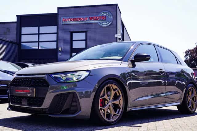 Audi A1 (2019) thumbnail 1