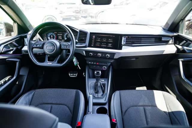 Audi A1 (2019) thumbnail 2