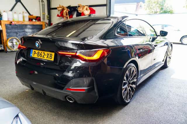 BMW 4-Serie (2022) thumbnail 3