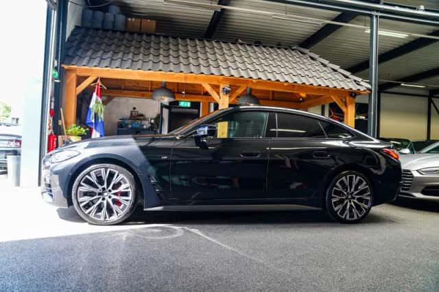 BMW 4-Serie (2022) thumbnail 5