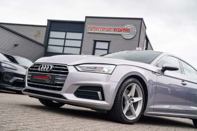 Audi A5 (2018) thumbnail 4