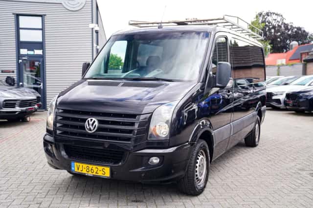 Volkswagen Crafter (2014) thumbnail 2