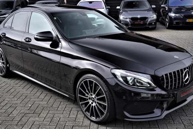 Mercedes-Benz Benz (2018) thumbnail 6