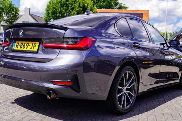 BMW 3-Serie (2020) thumbnail 2