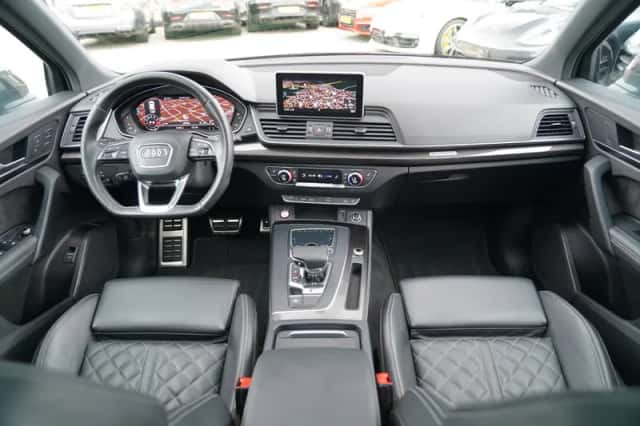 Audi SQ5 (2018) thumbnail 3