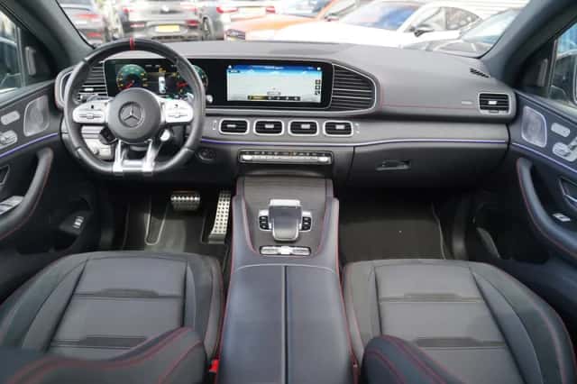 Mercedes-Benz Benz (2020) thumbnail 3