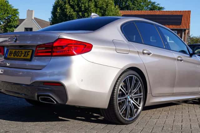 BMW 5-Serie (2020) thumbnail 2