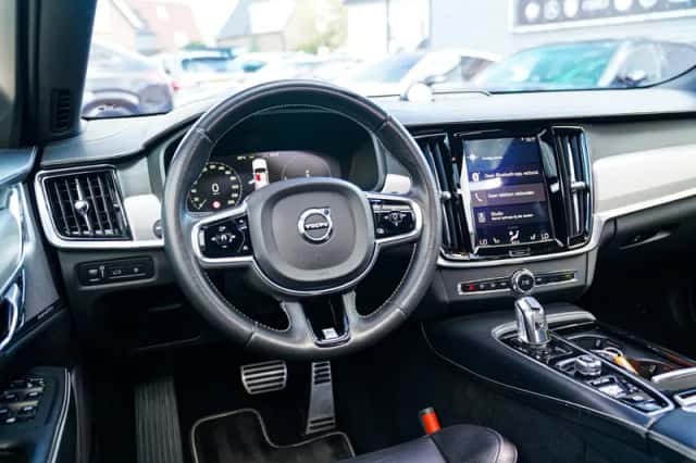 Volvo S90 (2019) thumbnail 4