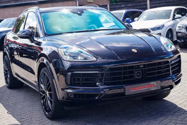 Porsche Cayenne (2018) thumbnail 6