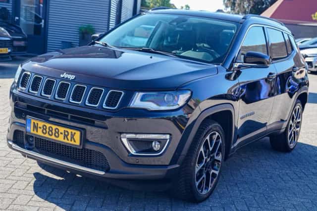 Jeep Compass (2021) thumbnail 2