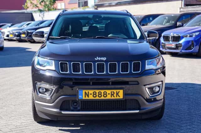 Jeep Compass (2021) thumbnail 3