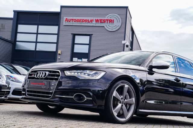 Audi A6 (2012) thumbnail 4