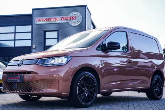 Volkswagen Caddy (2021) thumbnail 1