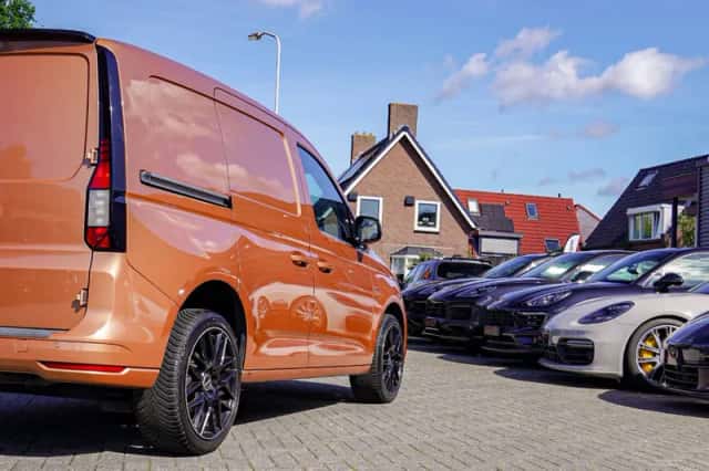 Volkswagen Caddy (2021) thumbnail 3