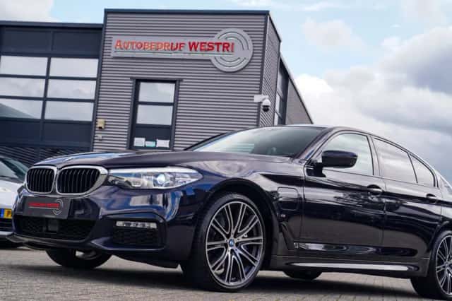BMW 5-Serie (2017) thumbnail 4