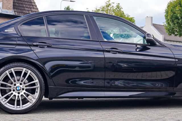 BMW 3-Serie (2017) thumbnail 4