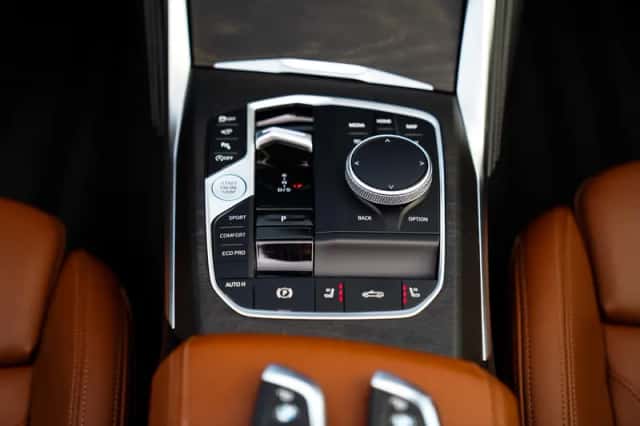 BMW 4-Serie (2024) thumbnail 5