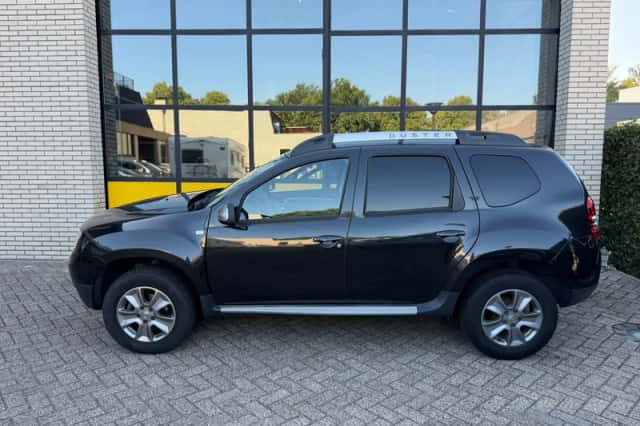 Dacia Duster (2017) thumbnail 2