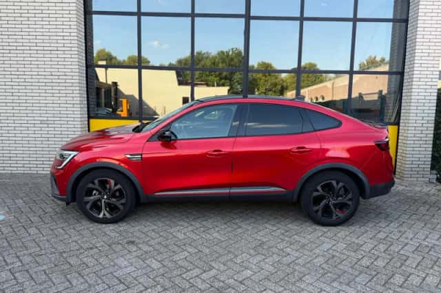 Renault Arkana (2021) thumbnail 2