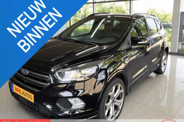 Ford Kuga (2017) thumbnail 1