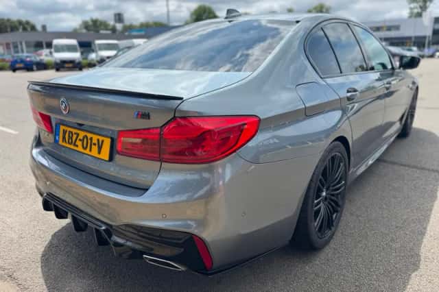 BMW 5-Serie (2019) thumbnail 2