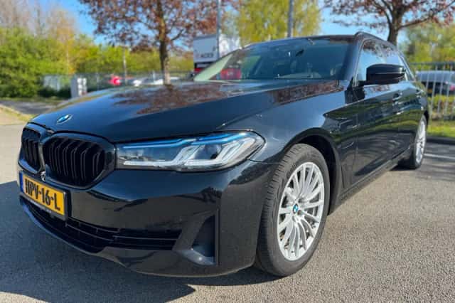 BMW 5-Serie (2021) thumbnail 2