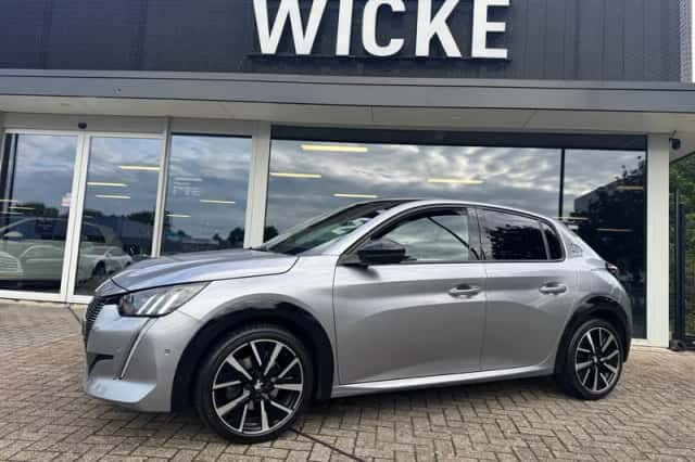 Peugeot 208 (2021) thumbnail 1