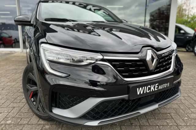 Renault Arkana (2022) thumbnail 4
