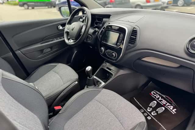 Renault Captur (2018) thumbnail 6