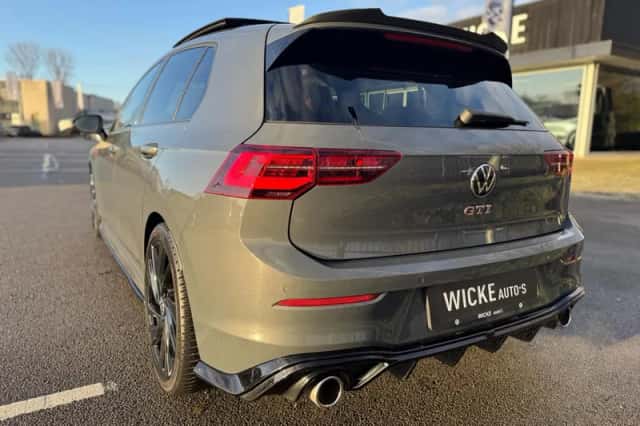 Volkswagen Golf (2021) thumbnail 3