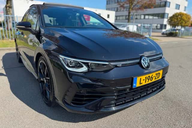 Volkswagen Golf (2021) thumbnail 4