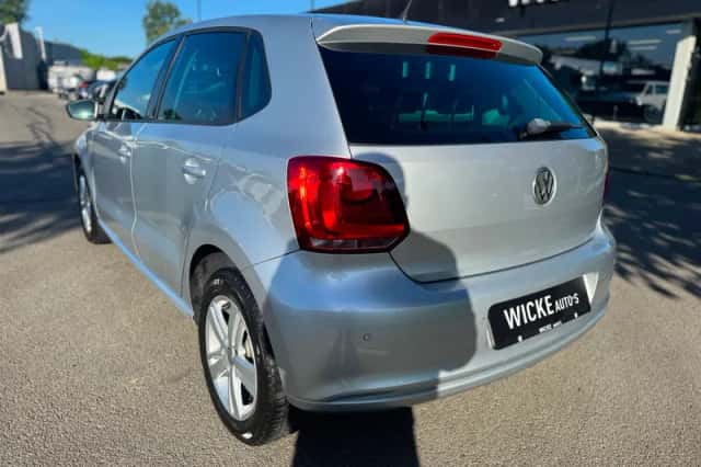 Volkswagen Polo (2013) thumbnail 3
