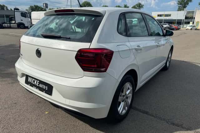 Volkswagen Polo (2019) thumbnail 5