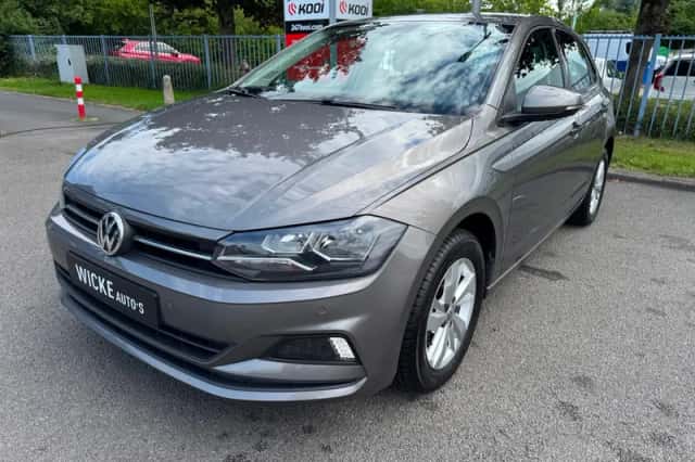 Volkswagen Polo (2019) thumbnail 2