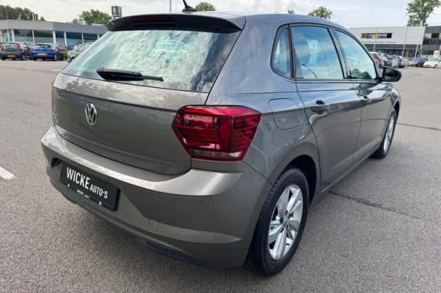 Volkswagen Polo (2019) thumbnail 5