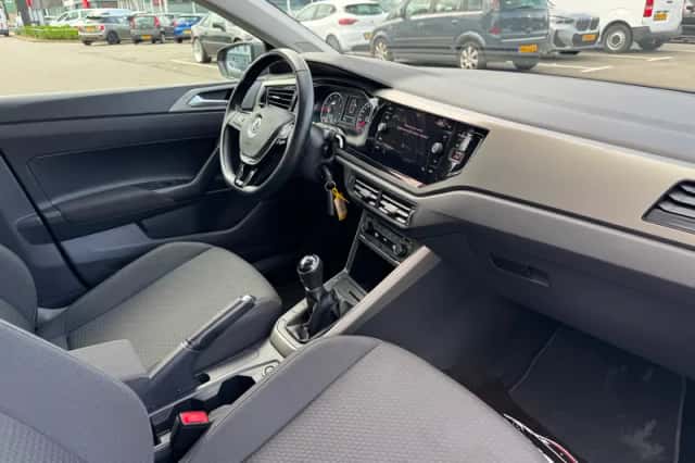 Volkswagen Polo (2019) thumbnail 6