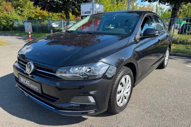 Volkswagen Polo (2019) thumbnail 2