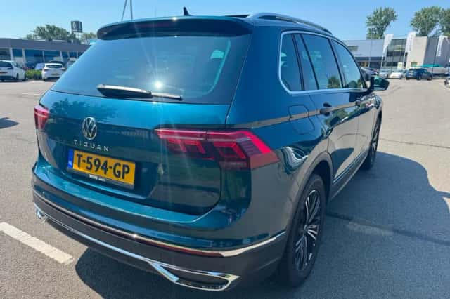 Volkswagen Tiguan (2022) thumbnail 4